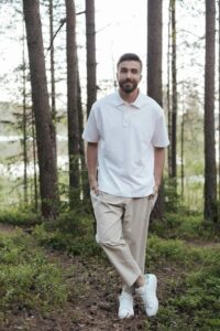 linen pants for men, linen pants fabric, black linen pants men, linen trousers men, pure linen pants, pure linen trousers, white linen trousers men, best linen fabric for pants, white linen pants for men, pure linen pants mens, linen trousers fabric, how to style linen pants, How durable are linen pants? what to wear with linen pants men's? what shoes to wear with linen pants? Are linen pants good for work? What is a disadvantage of linen? The Perfect Accessories to Pair with Linen Pants for Men?