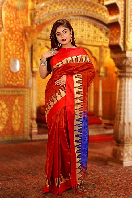 types of linen sarees, linen sarees, linen silk sarees, cotton linen saree, suta linen sarees, pure linen sarees, linen sarees for wedding, linen blue saree, pure organic linen sarees, pure linen cotton sarees, pure linen silk sarees, plain linen silk sarees, silk linen embroidered saree, Can I wear a linen saree for a formal event? Are linen sarees suitable for hot climates? How do I choose the right color of linen saree? Can I wear a linen saree during winter? Do I need to dry clean my linen saree? Can I wear a linen saree every day? What accessories should I pair with a linen saree?